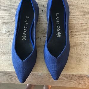Rothys flats
